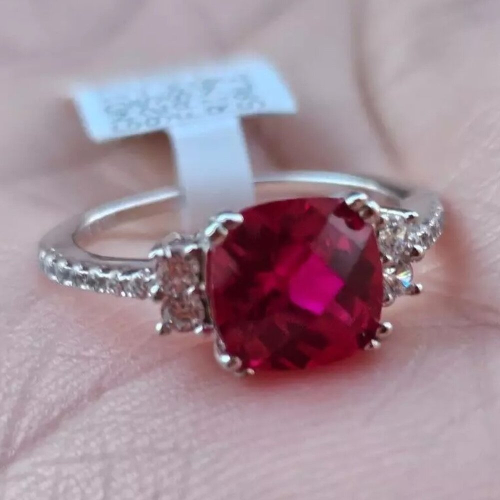 Women Ring Sterling Silver W/ Faux Ruby Ring Jewelry Size 7 NWT Unbranded